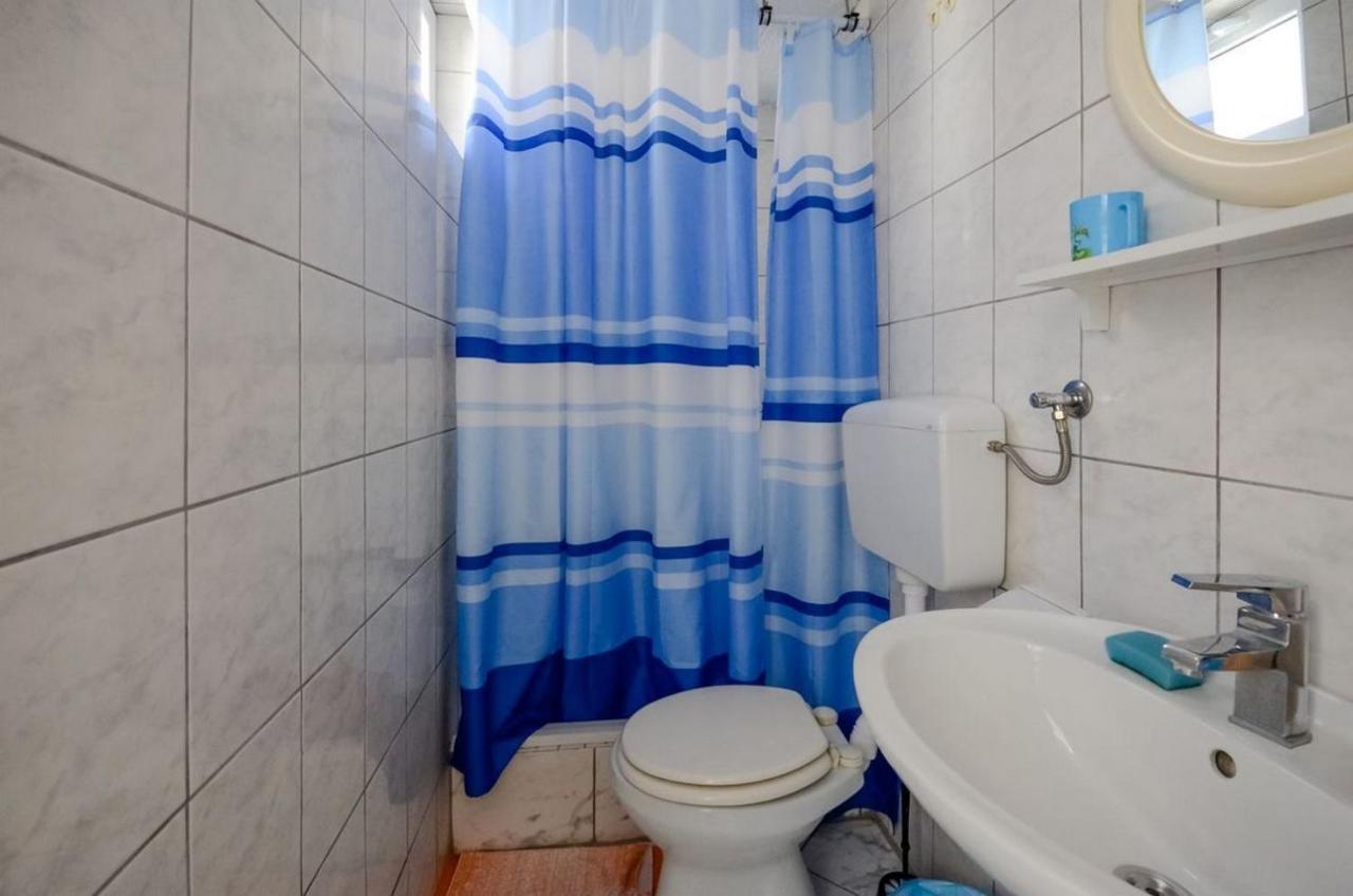 Apartments Lucia 塞尼 外观 照片